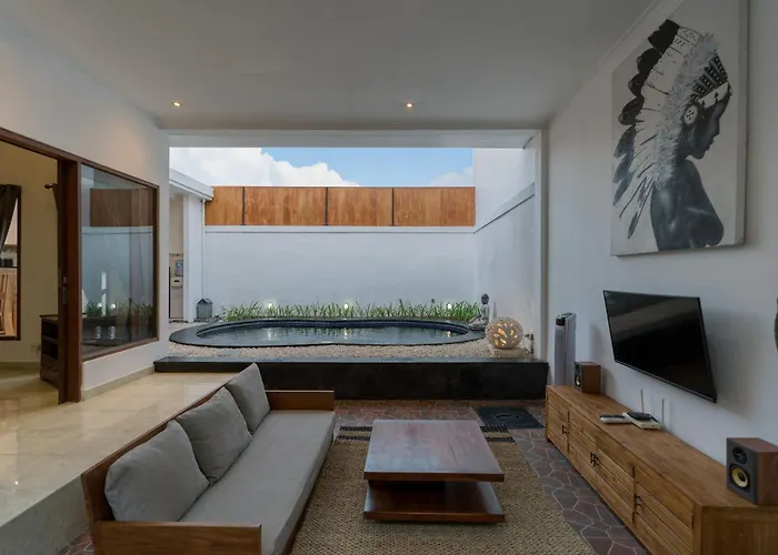 Skyler Villa *